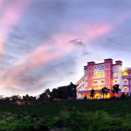 Aston Niu Manokwari Hotel & Conference Center Dış mekan fotoğraf