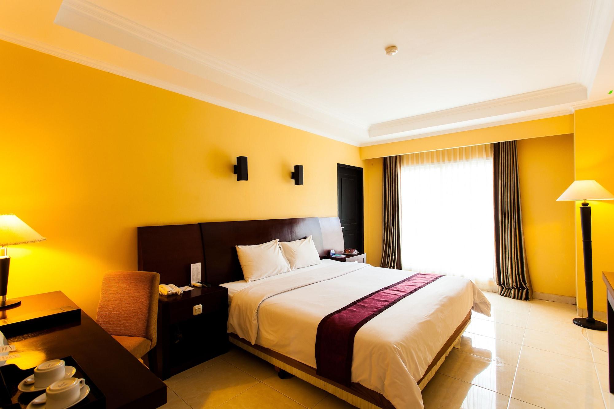 Aston Niu Manokwari Hotel & Conference Center Dış mekan fotoğraf