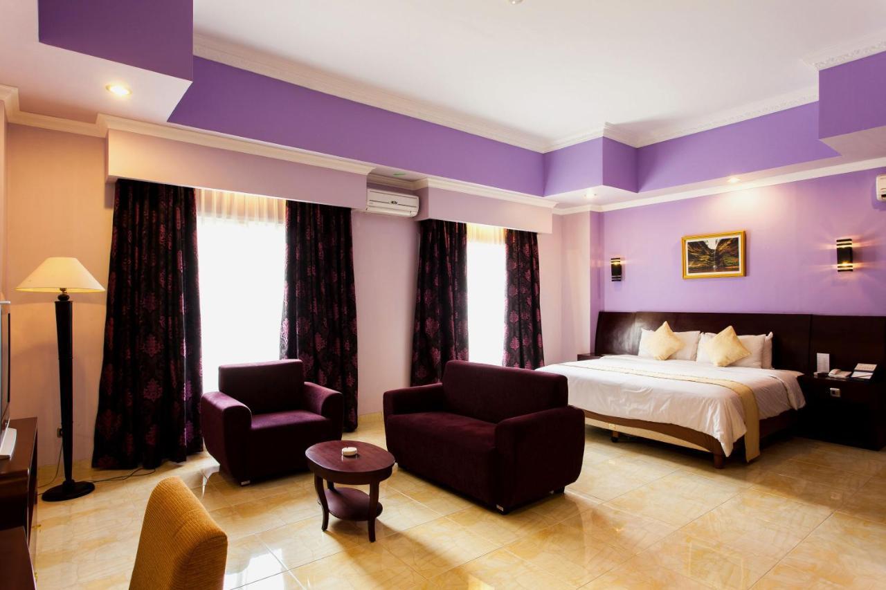Aston Niu Manokwari Hotel & Conference Center Dış mekan fotoğraf