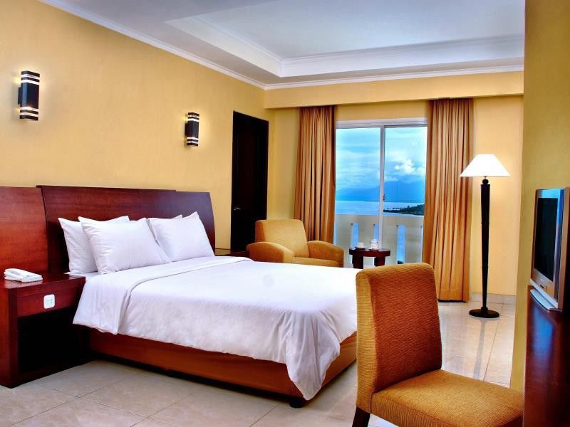 Aston Niu Manokwari Hotel & Conference Center Dış mekan fotoğraf