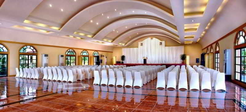 Aston Niu Manokwari Hotel & Conference Center Dış mekan fotoğraf
