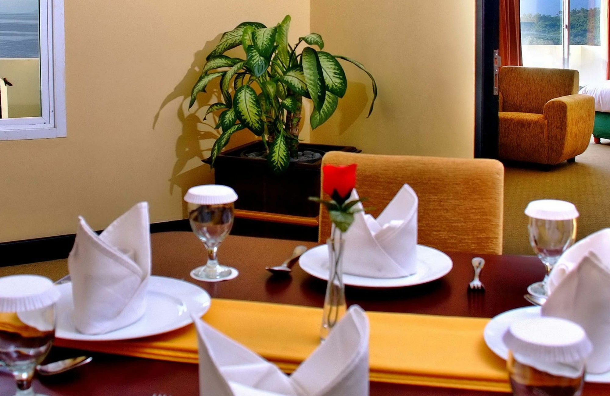 Aston Niu Manokwari Hotel & Conference Center Dış mekan fotoğraf