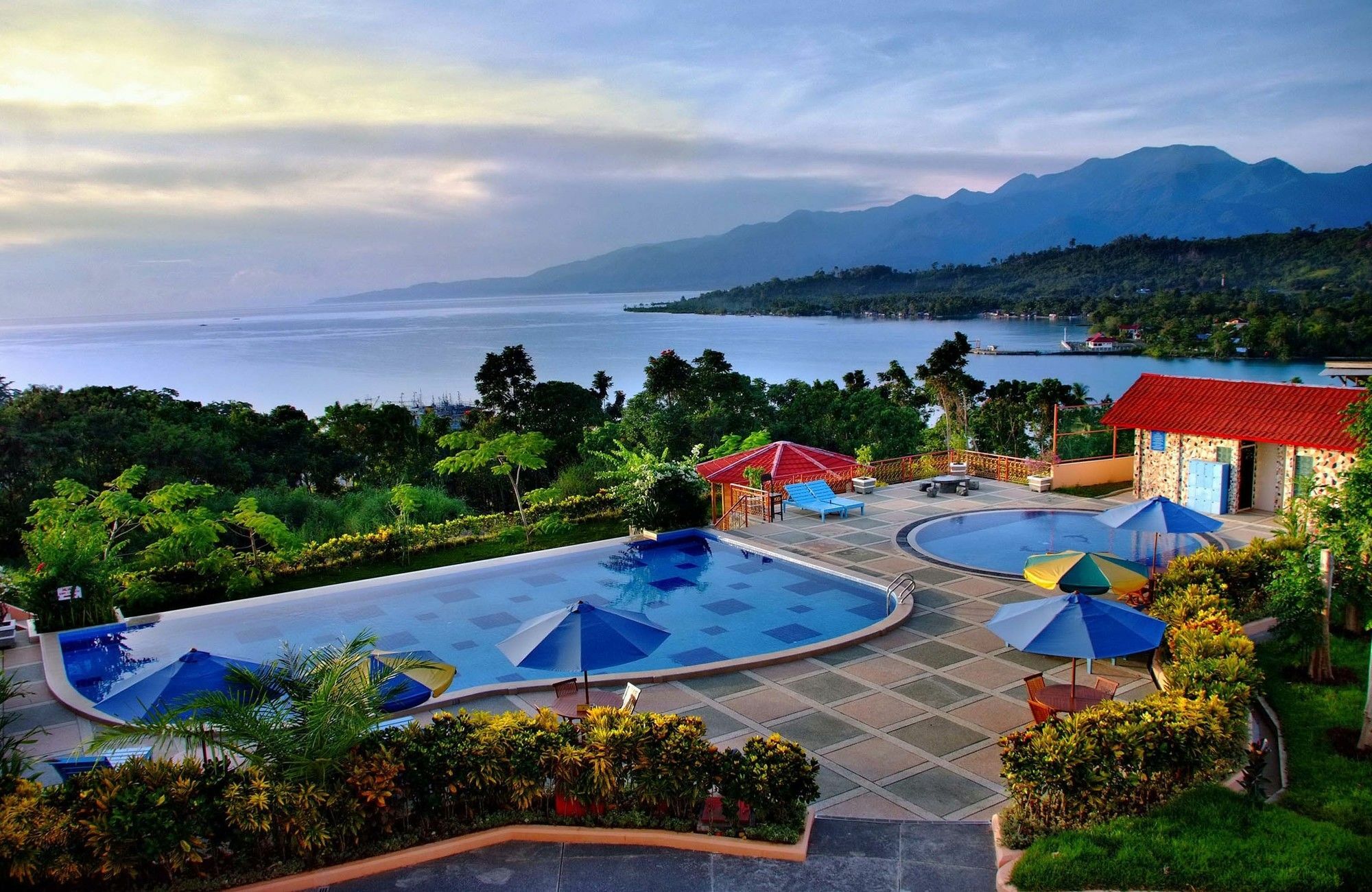 Aston Niu Manokwari Hotel & Conference Center Dış mekan fotoğraf
